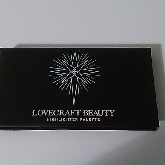 Lovecraft Beauty Highlighter Pallette - Picture 1 of 2